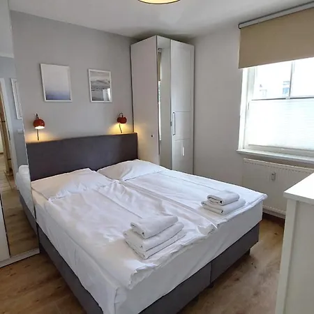 Meernixe By Rujana Binz